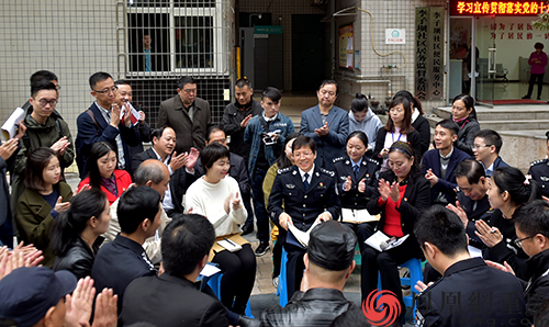 李子坝村委会领导团队全新亮相，展望未来发展之路